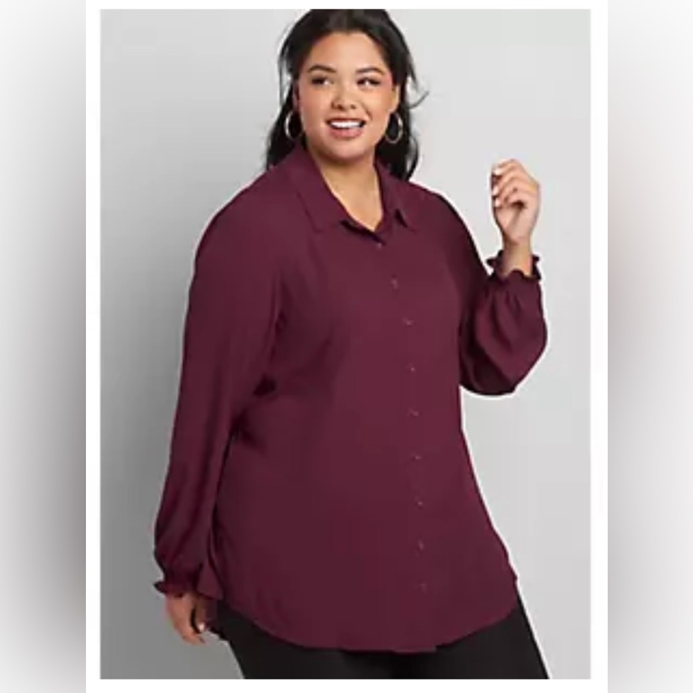 Lane Bryant sz 14/16 tunic button down collared blouse in maroon.